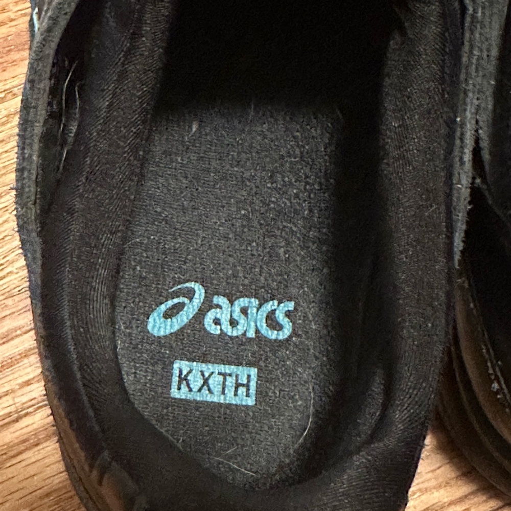 ASICS Men's Black and Teal Sneakers - Picture 6 of 9
